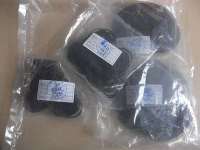 聚焦光伏密封 HNBR与PU材质O型圈在太阳能电气产品中的应用与选择指南